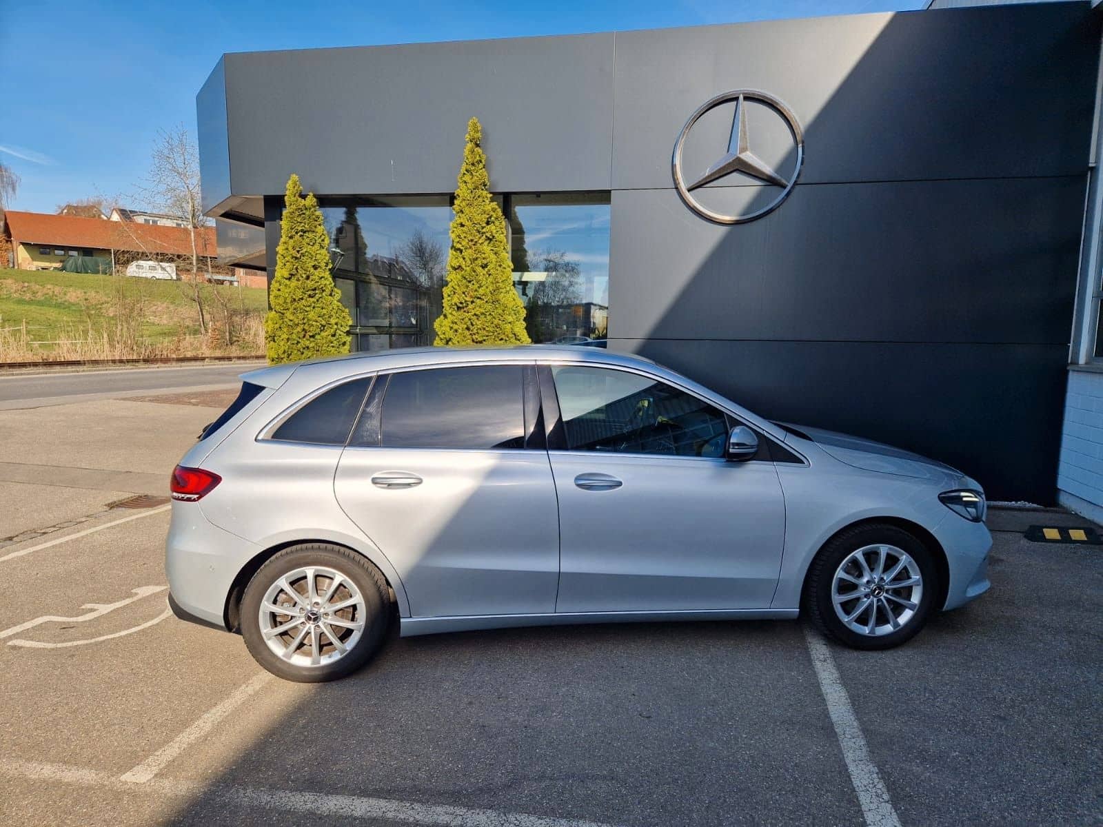 Mercedes-Benz B 250 DCT|AHK|KAMERA|SPUR|LED|MBUX foto 6