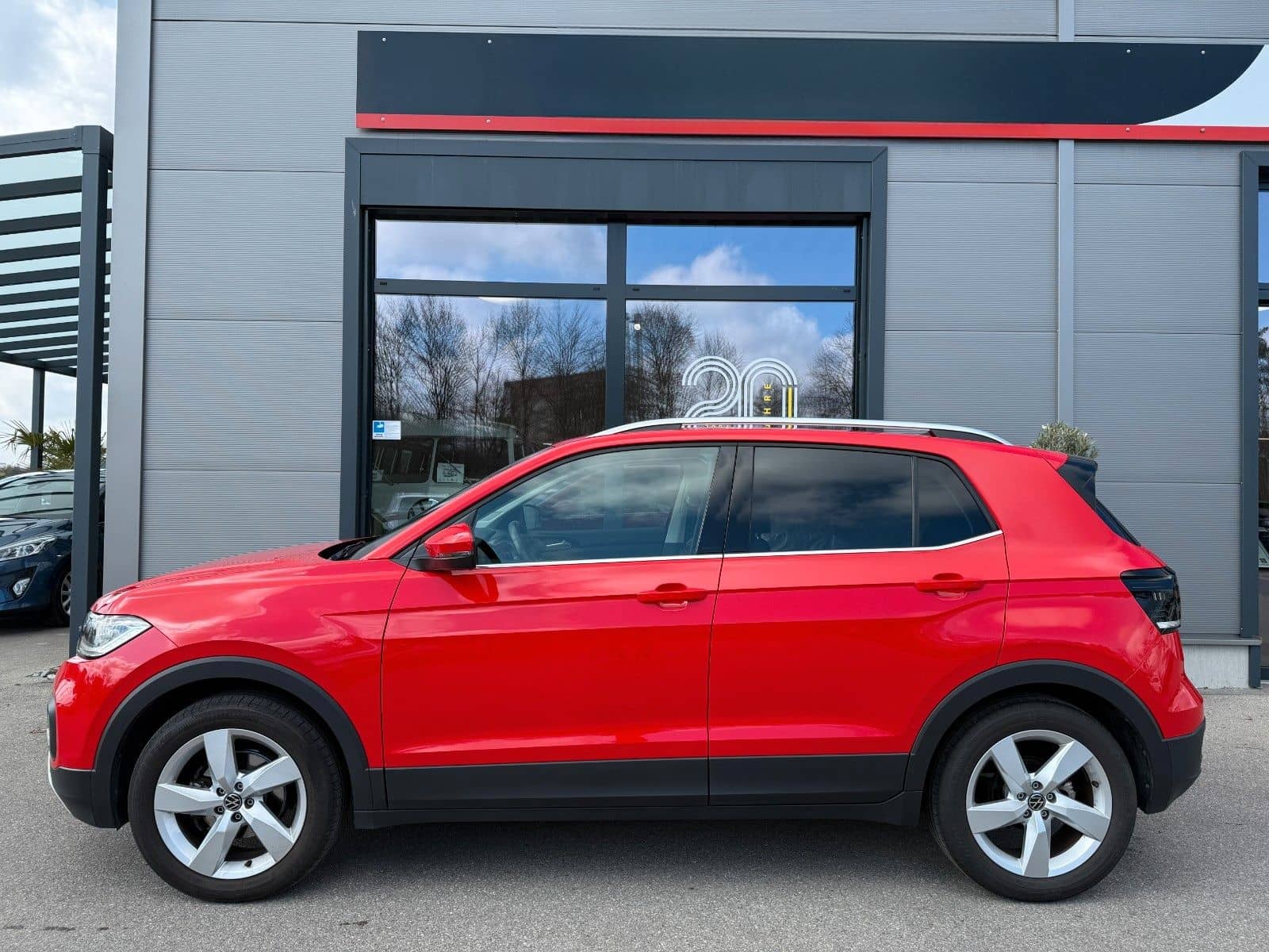 Volkswagen T-CROSS STYLE 1.5 TSI DSG ACC NAVI SHZ LED ASSIS foto 2