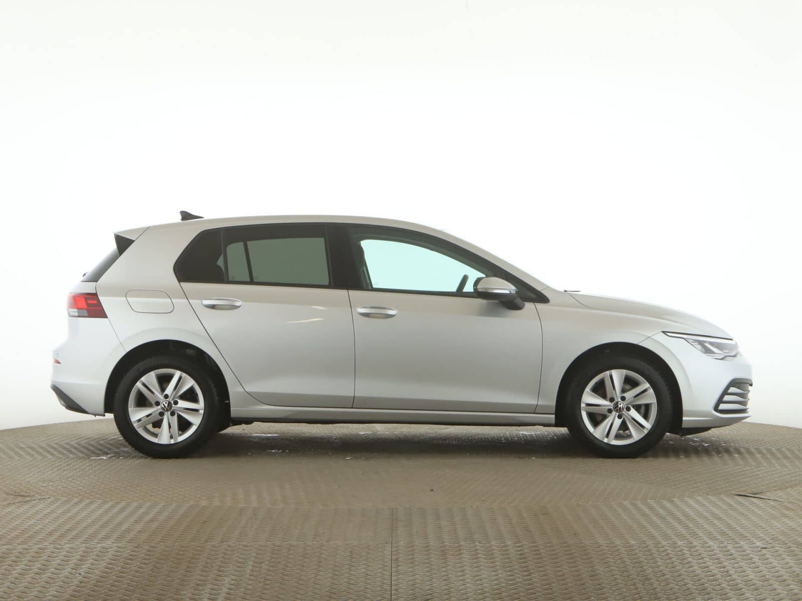 Volkswagen Golf VIII 1.5 TSI Life LED+PDC+SHZ+Navi+AppleCar foto 9