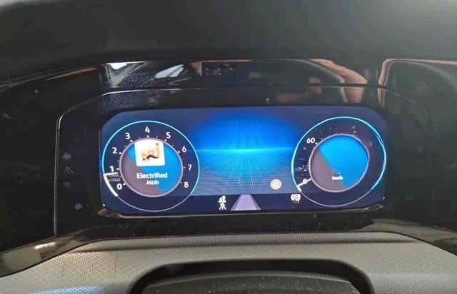 Volkswagen Golf  VIII 8 1.5 TSI ACTIVE  KLIMA, NAVI, LED, K foto 4