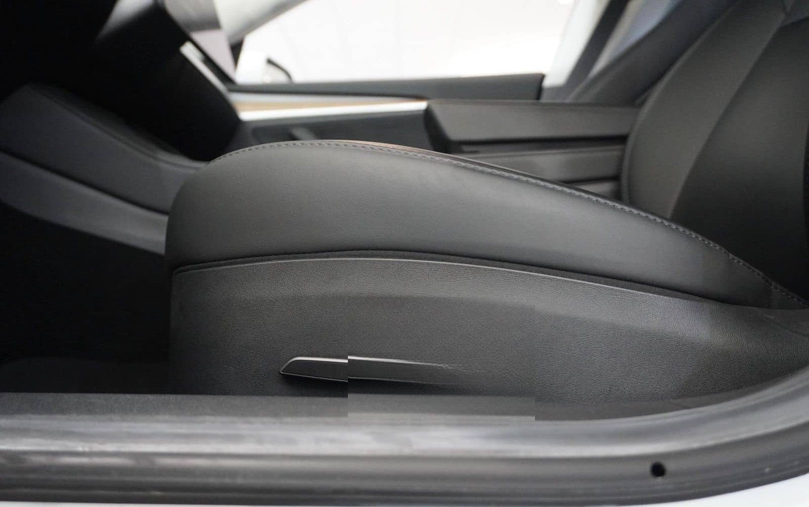 Tesla Model 3 LONGRANGE DUAL-MOTOR NAVI/KAMERA/DAB/AMD foto 15