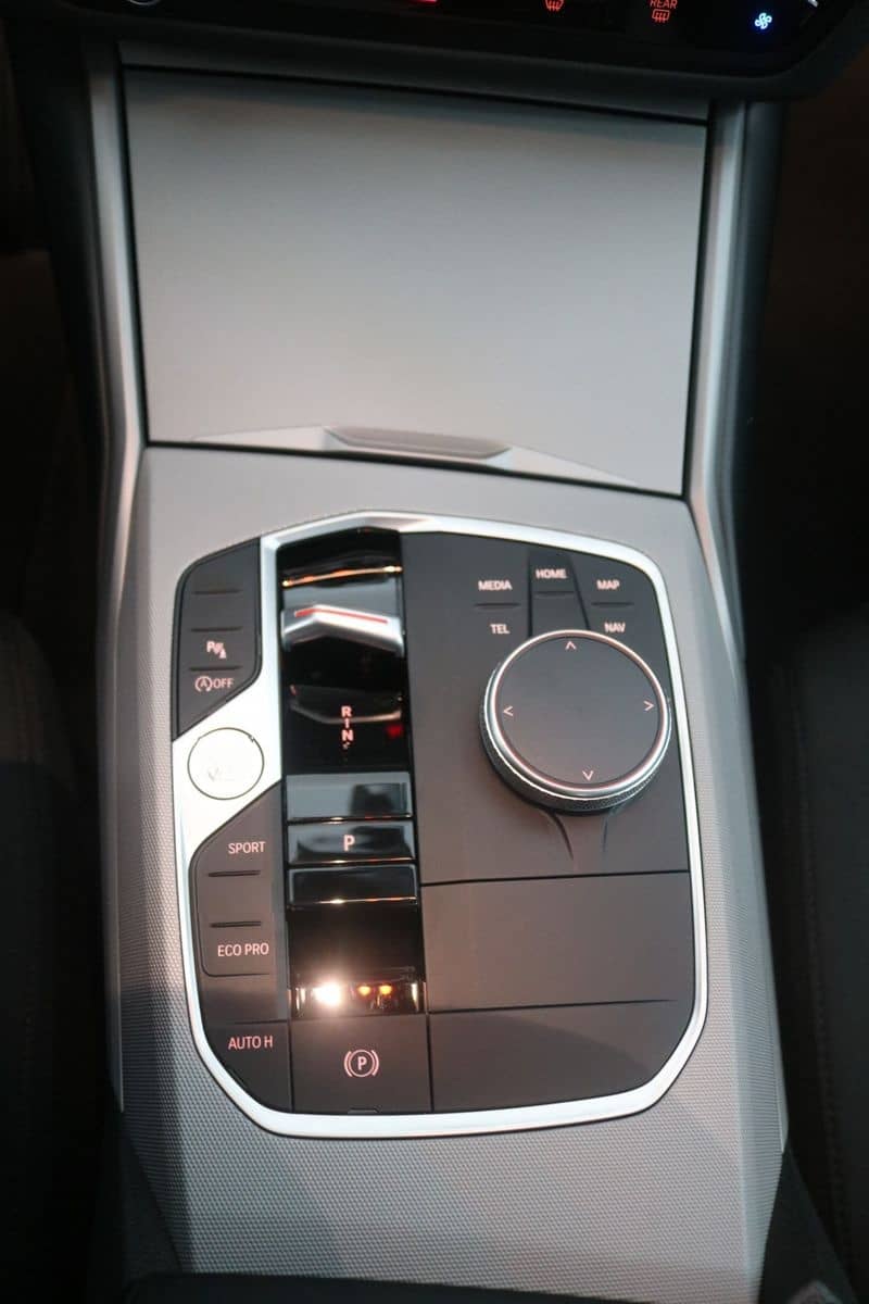 BMW 320i NP 61850, Driv.Ass. Prof., AHK, el.Sitze, H foto 8