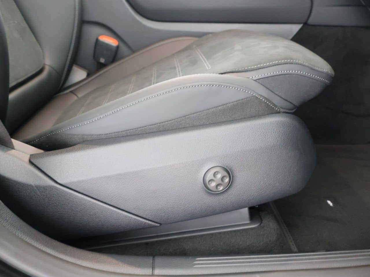 Mercedes-Benz GLC 300 de 4M AMG Digital Light Burmester MBUX foto 16