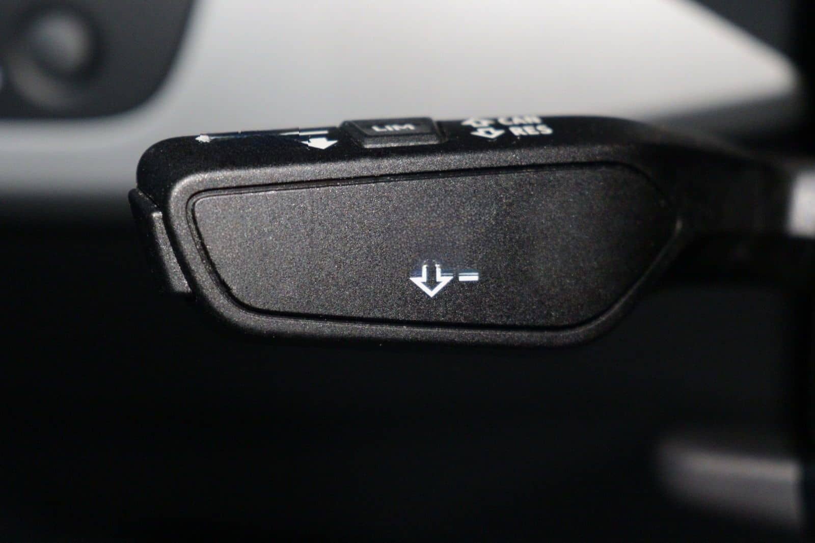 Audi A4 35 Avant 2.0 TFSI S-Tronic LED FLA NAVI KEYLE foto 10