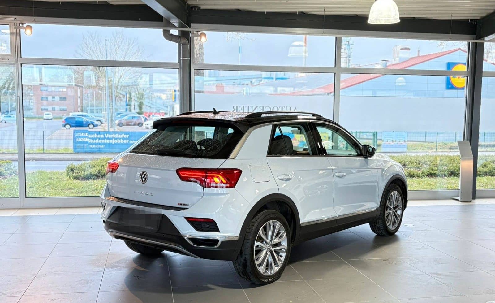 Volkswagen T-Roc Style 4Motion* Automatik* Panorama* Apple* foto 4