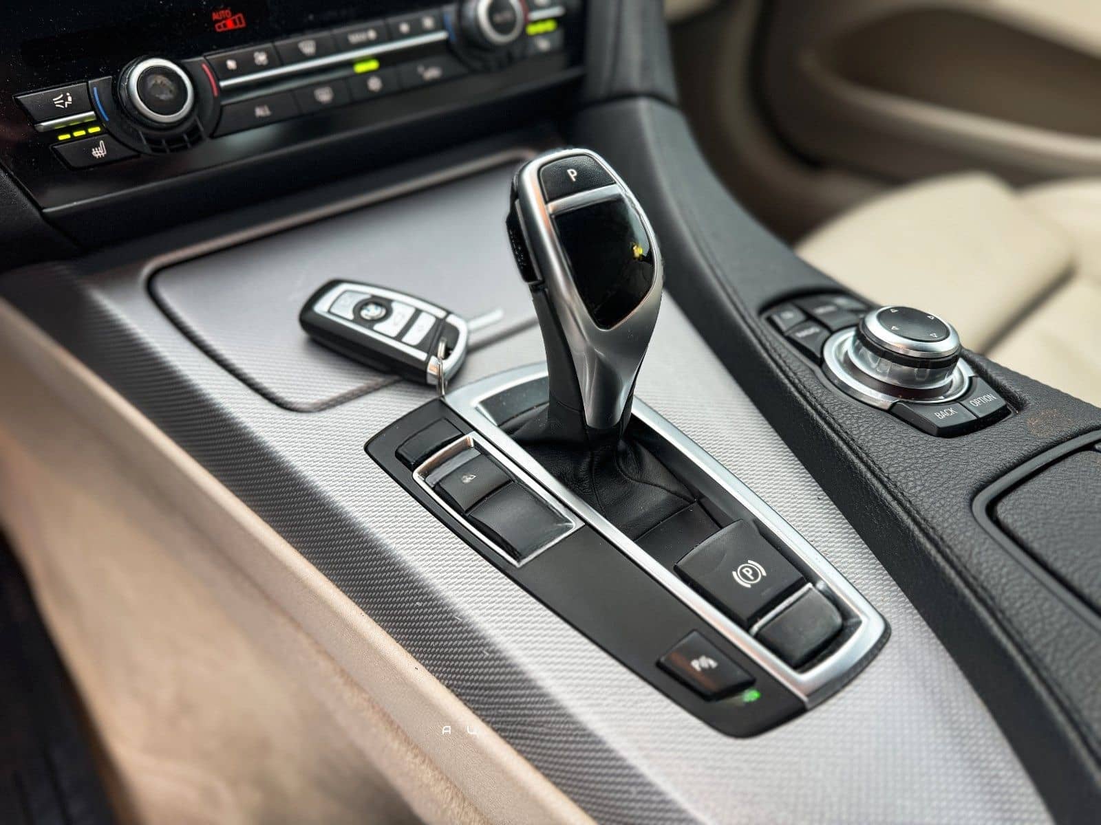 BMW 640i/Rentnerfahrzeug/Gepfl.Zustand/ M Sportpaket foto 14