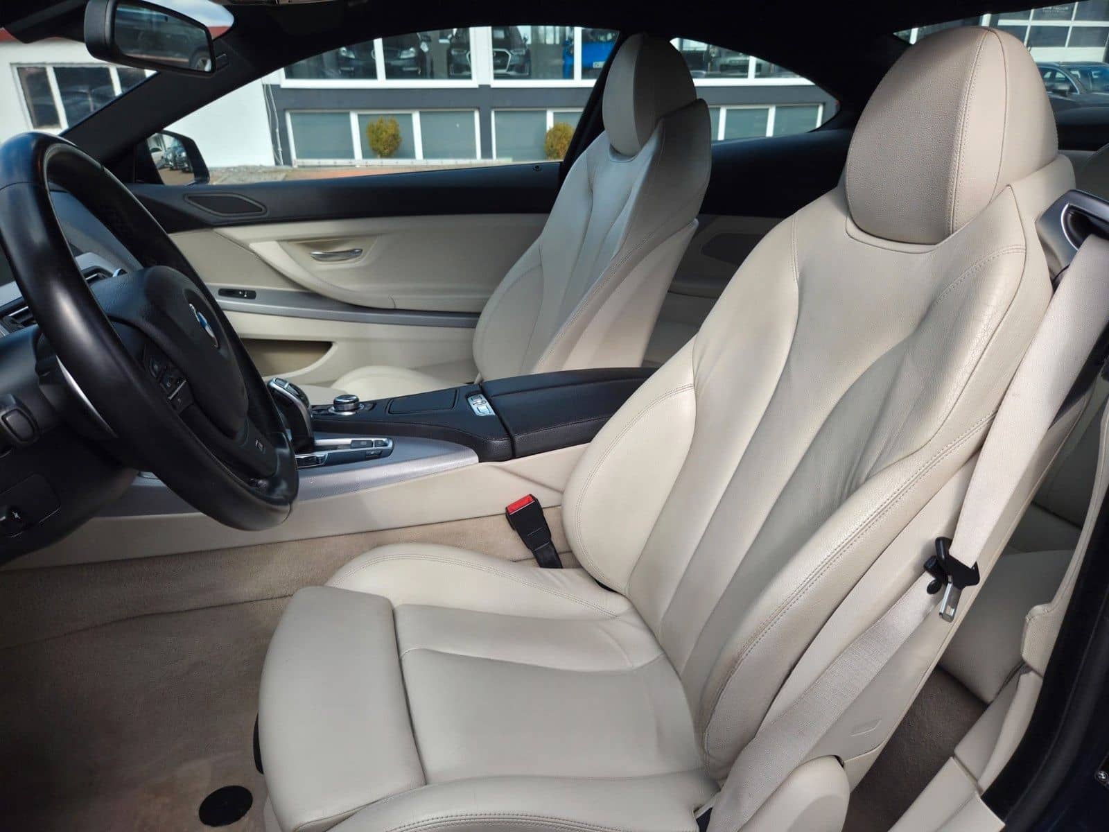 BMW 640i/Rentnerfahrzeug/Gepfl.Zustand/ M Sportpaket foto 19