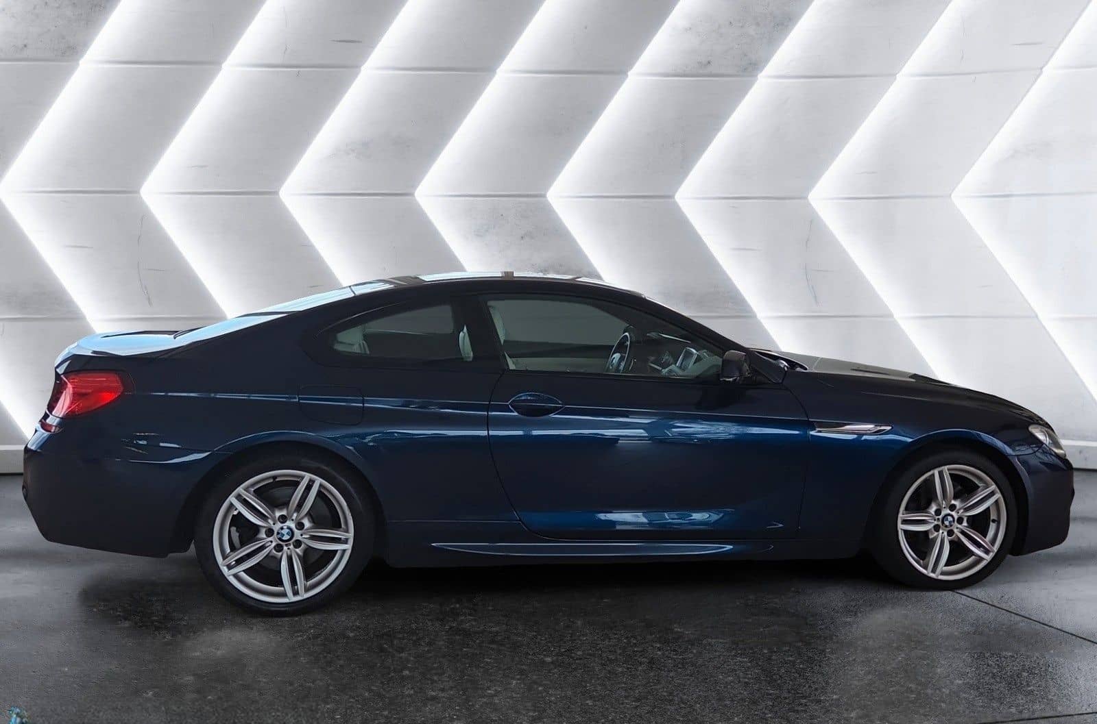 BMW 640i/Rentnerfahrzeug/Gepfl.Zustand/ M Sportpaket foto 10