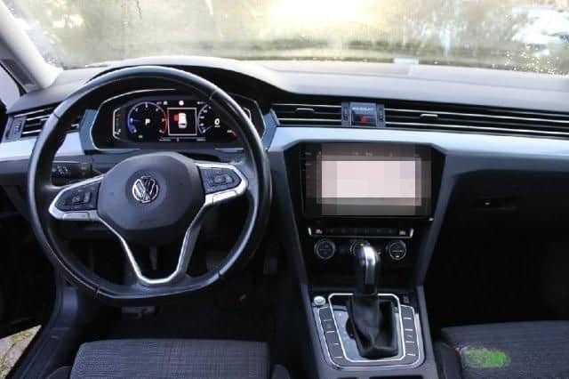Volkswagen Passat Variant 2.0 TDI DSG Business LED*Rear Vie foto 6
