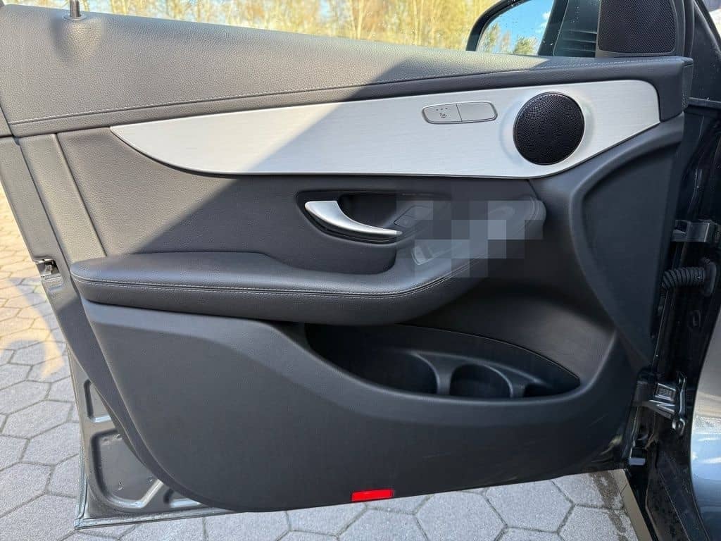 Mercedes-Benz GLC 220 d 4M MBUX+CarPlay+KAMERA+NAVI+AUT+SHZ foto 5