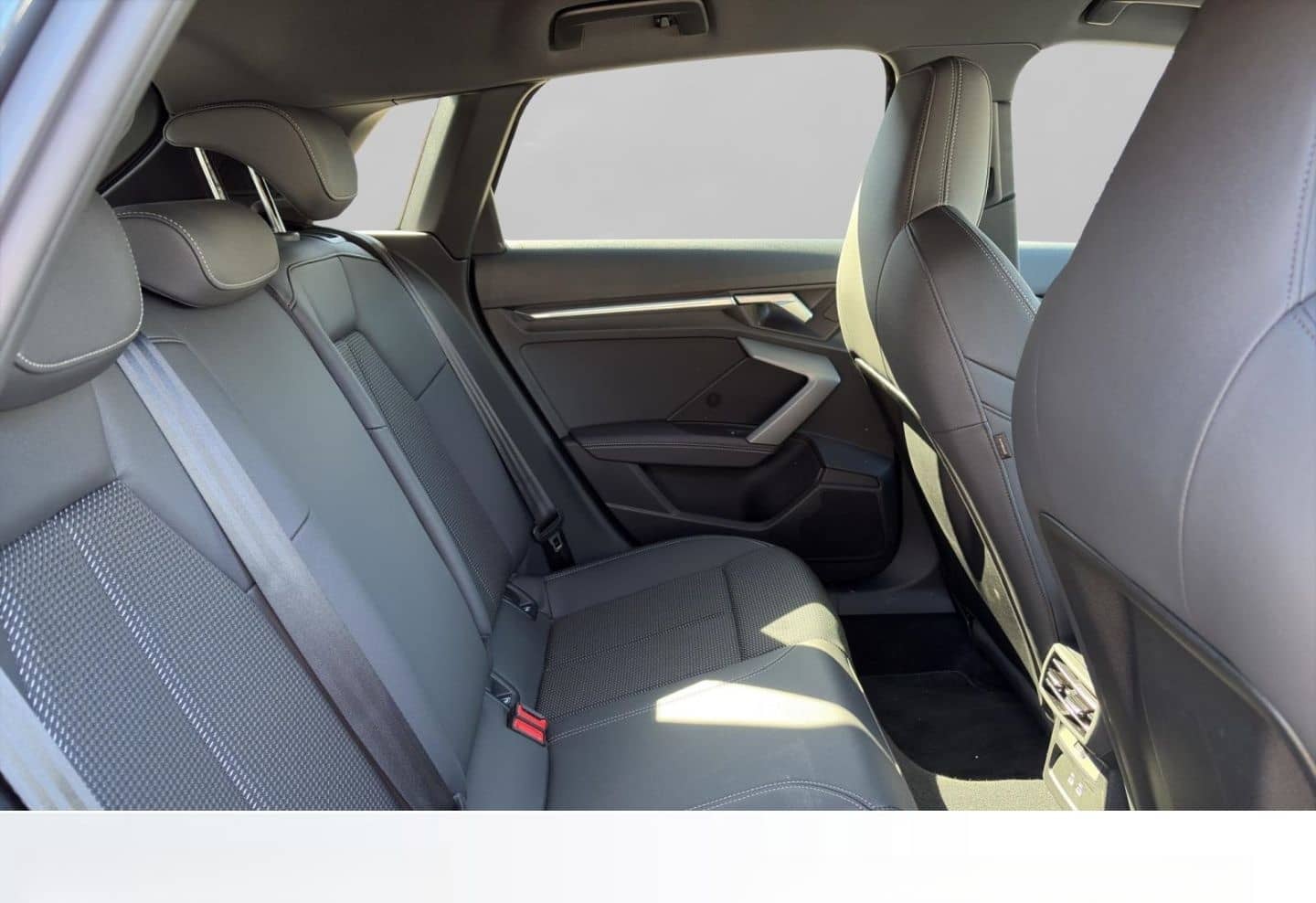 Audi A3 1.5 allstreet 35 TFSI DSG+AHK+NAVI+LED+ACC foto 10