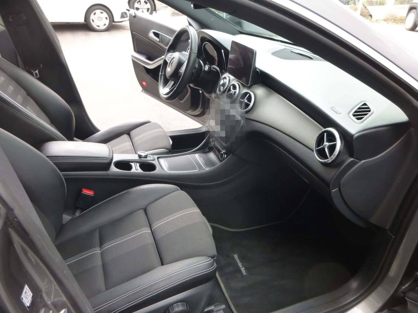 Mercedes-Benz CLA Shooting Brake CLA 220 4Matic foto 22