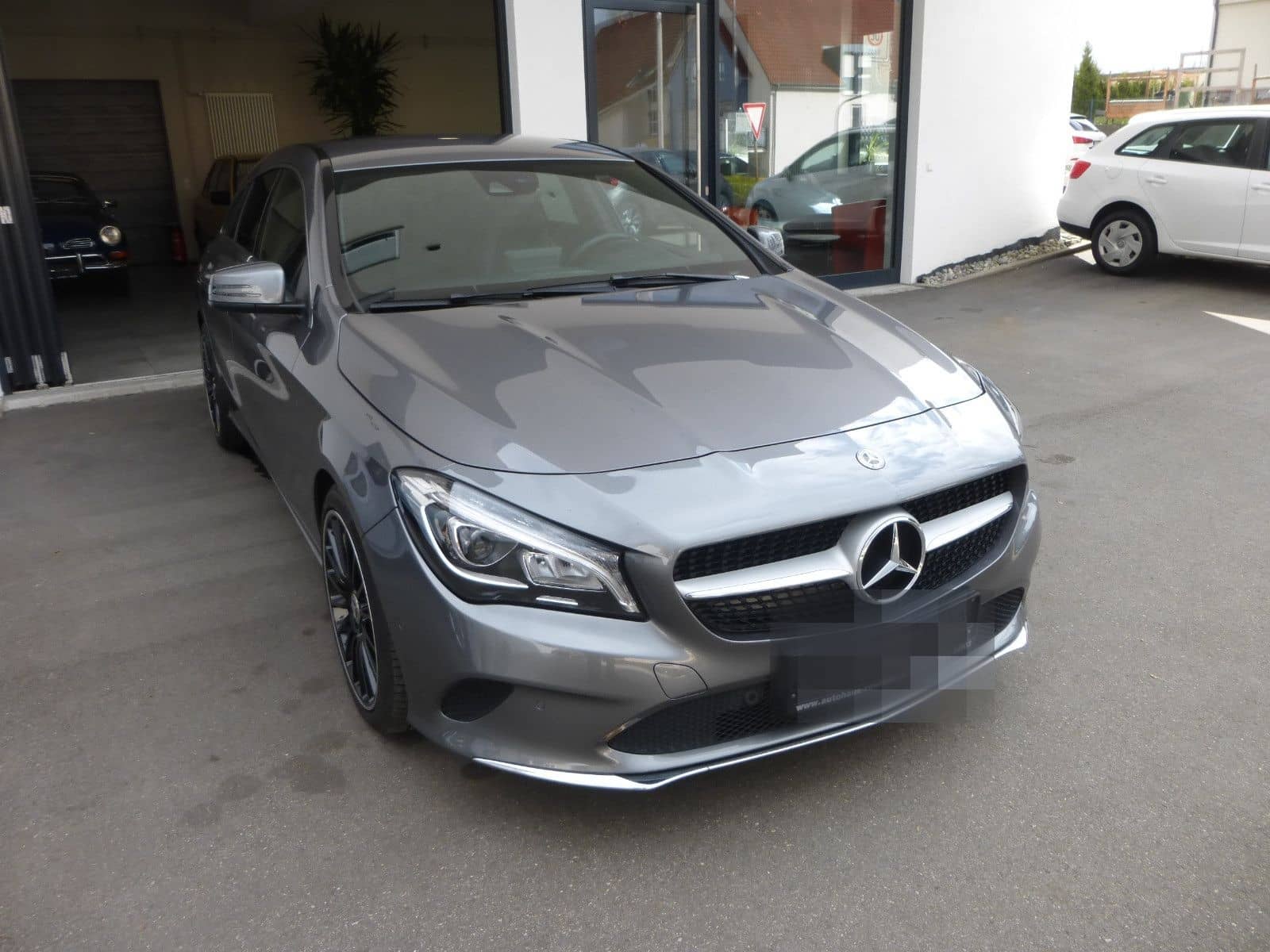 Mercedes-Benz CLA Shooting Brake CLA 220 4Matic foto 4