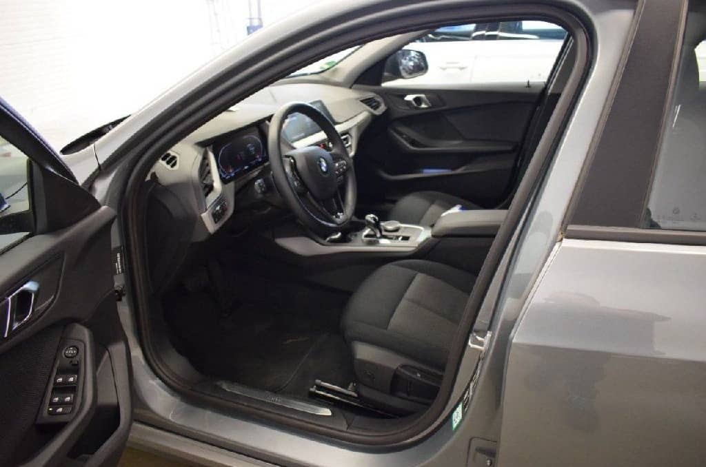 BMW 118i Advantage LED Lane AUT Klima PDC foto 8