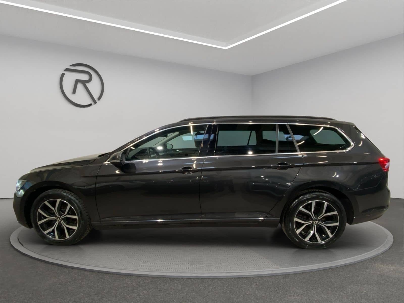 Volkswagen Passat Variant 2.0 TDI DSG Business / Navi LED A foto 17