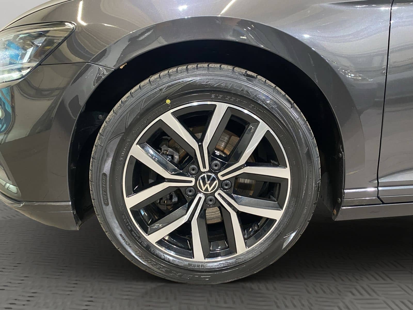 Volkswagen Passat Variant 2.0 TDI DSG Business / Navi LED A foto 18