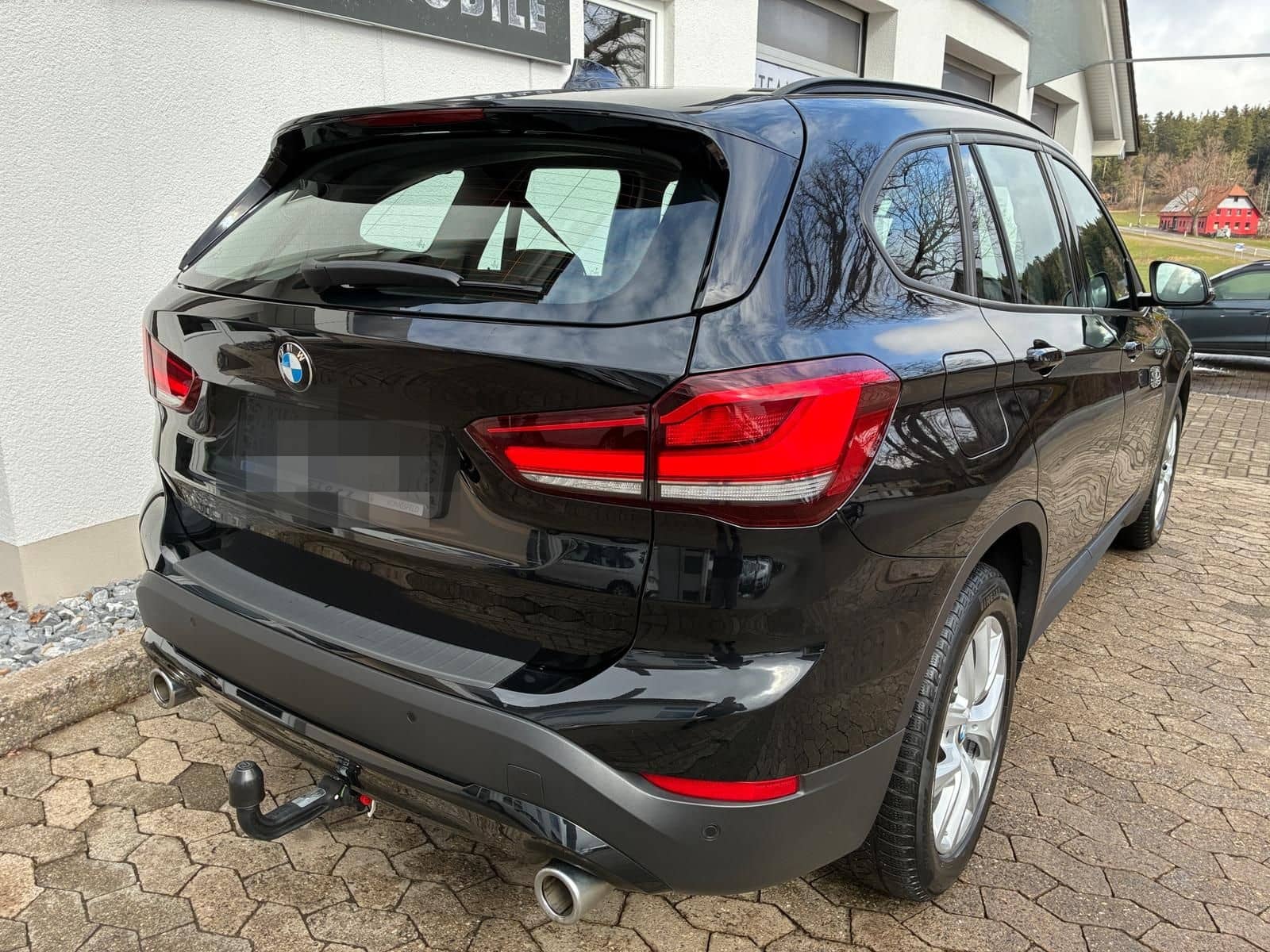 BMW X1 sDrive 18 d Advantage LED NAVI PDC SHZ AHK foto 7