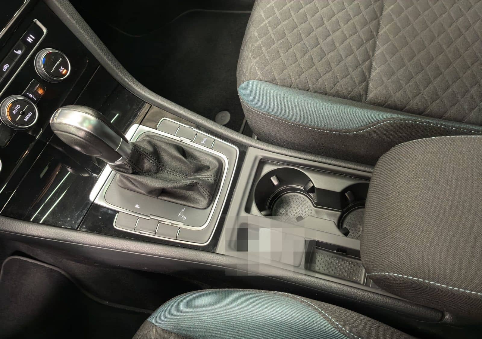 Volkswagen Golf 1.5 TSI DSG IQ.DRIVE PANO NAVI ACC PDC+ PRI foto 12