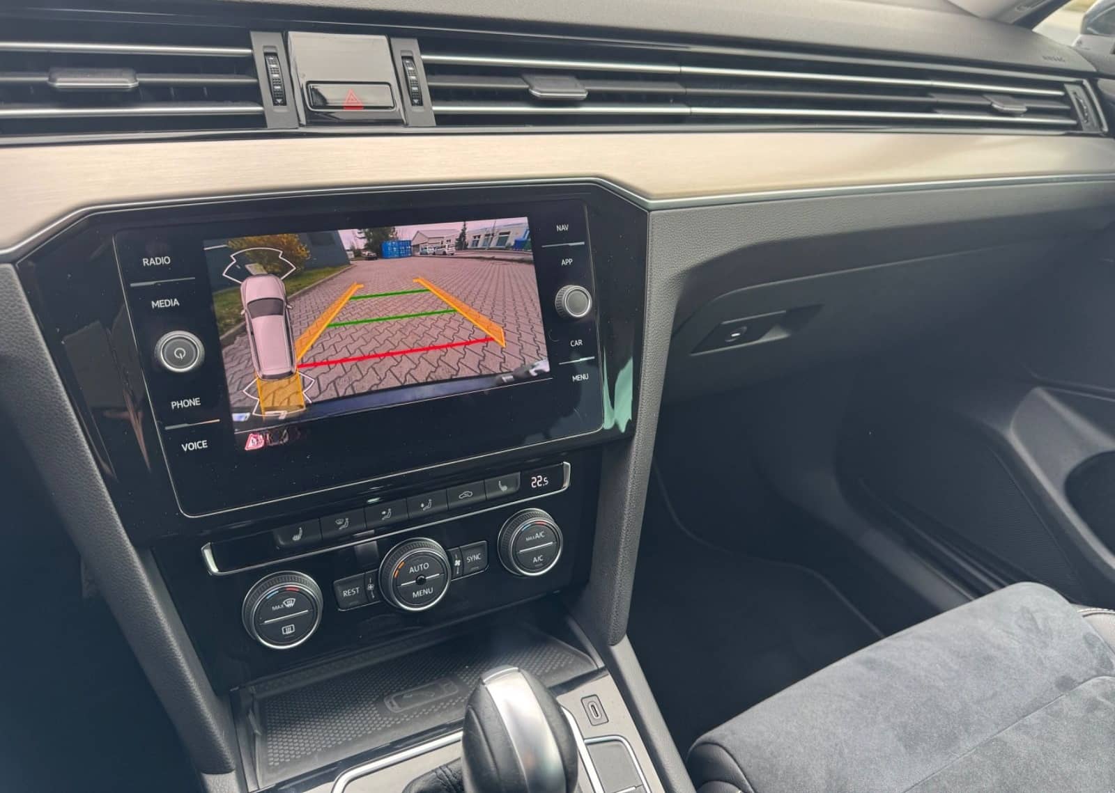 Volkswagen VW Passat R LINE*NAVI*MATRIX*R-KAM*ACC*ALCANTARA foto 18