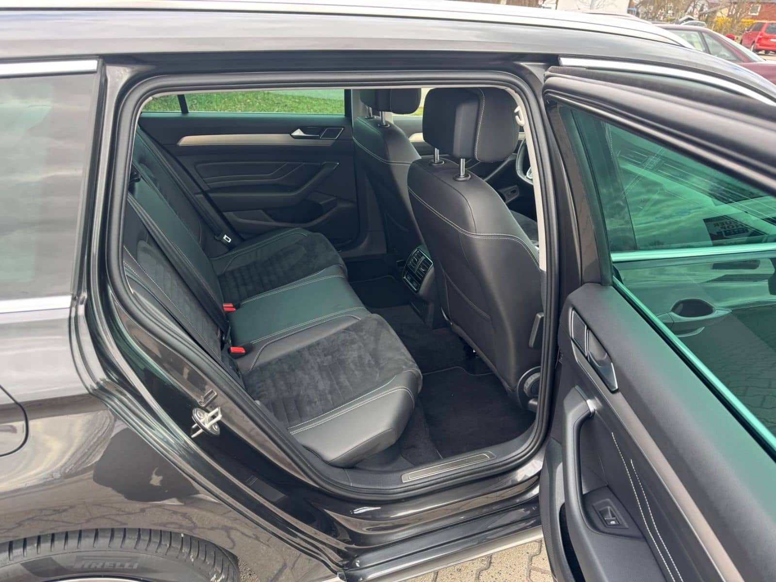 Volkswagen VW Passat R LINE*NAVI*MATRIX*R-KAM*ACC*ALCANTARA foto 21