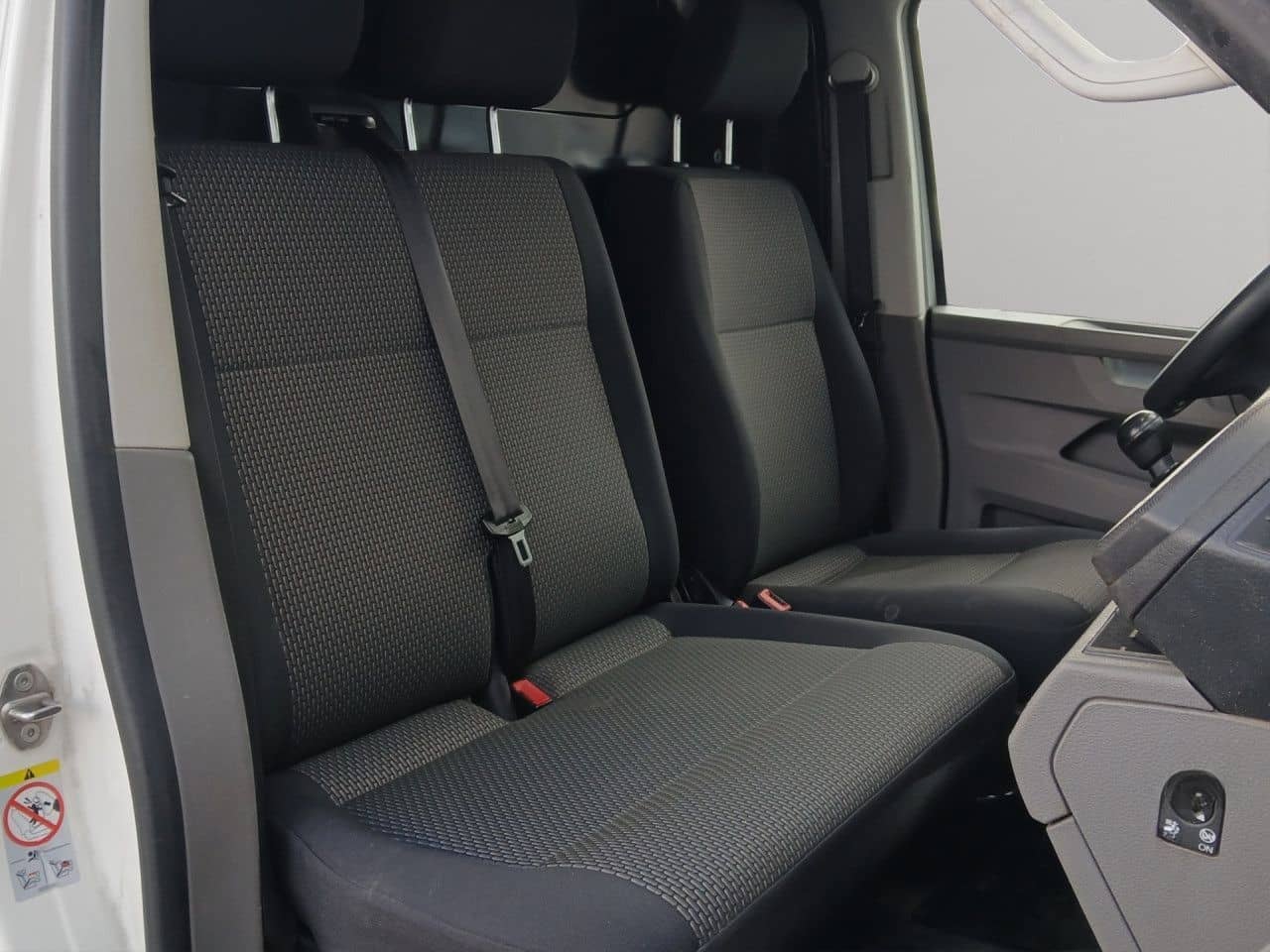 Volkswagen T6.1 Transporter Kasten 2.0 TDI KLIMA, AHK, PDC foto 19