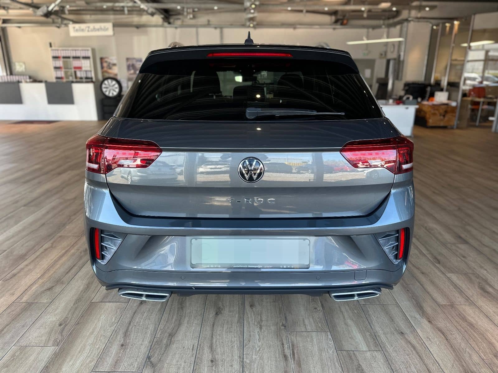 Volkswagen T-Roc R-Line/NAVI/KAMERA/TEMPOMAT/SHZ foto 5
