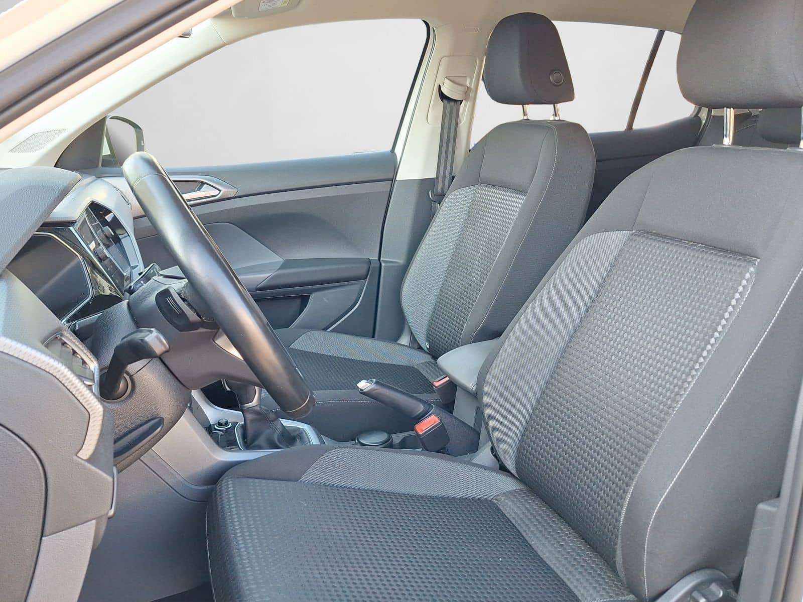 Volkswagen T-Cross Life 1.0 TSI OPF 81 kW 7-Gang-DSG foto 13