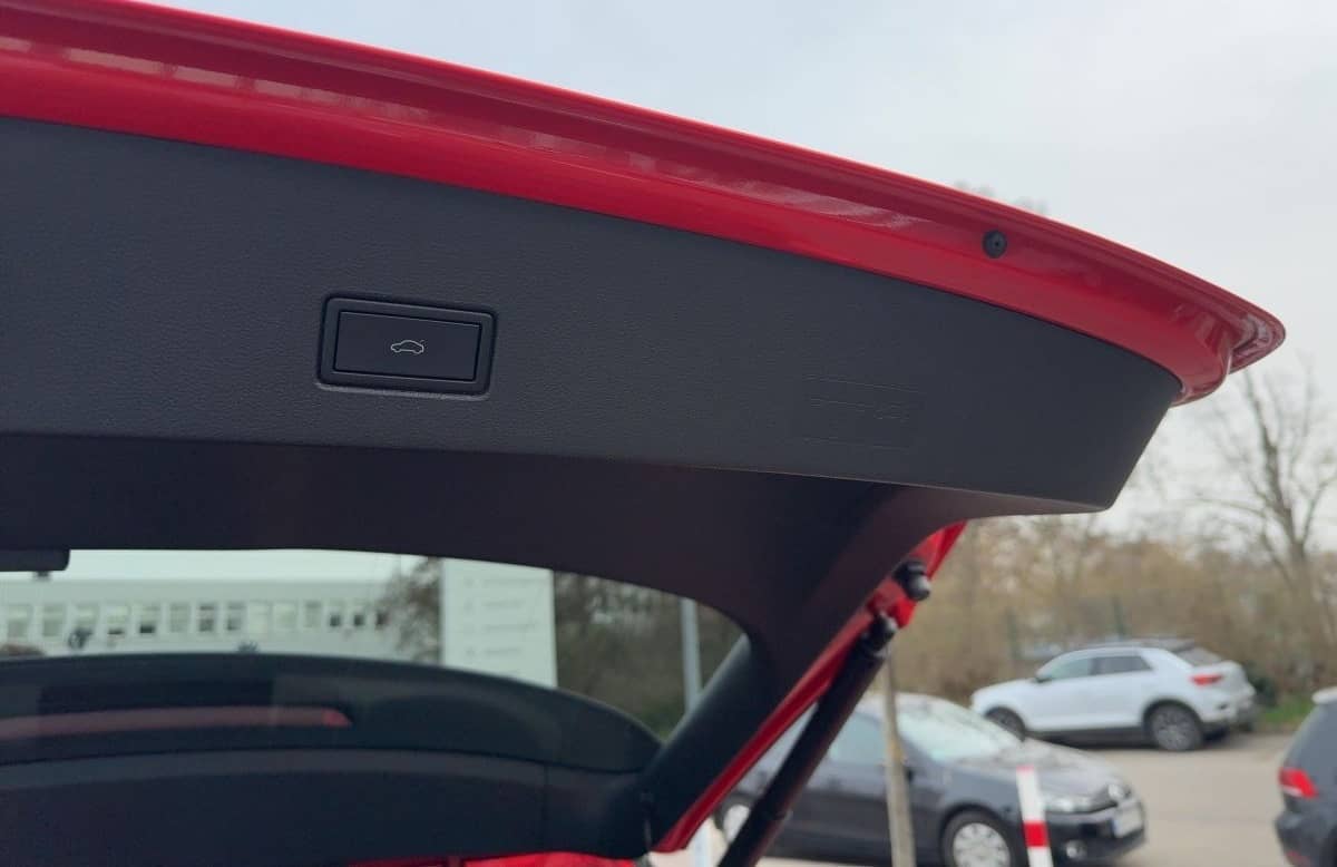 Volkswagen T-Roc 1.5 TSI DSG Sport LED SHZ ACC PDC foto 14