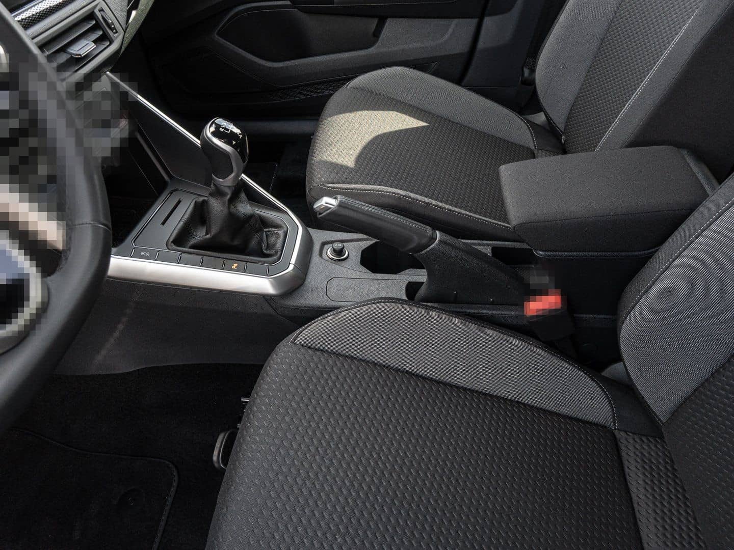 Volkswagen Taigo 1.0 TSI Life foto 15