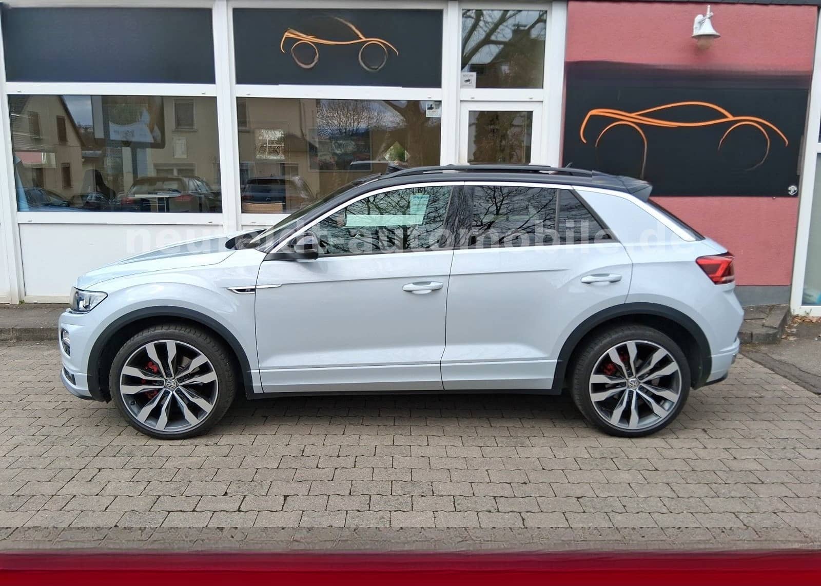 Volkswagen T-Roc Sport R-Line, Pano, 19Zoll, 1.Hand foto 5