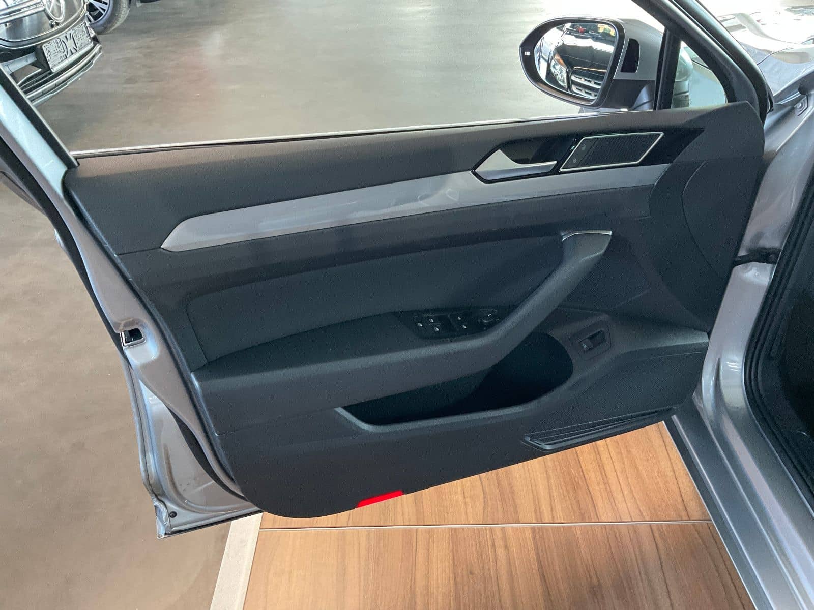 Volkswagen Passat Variant 2.0 TDI Business AHK/KAMERA/SPUR foto 11