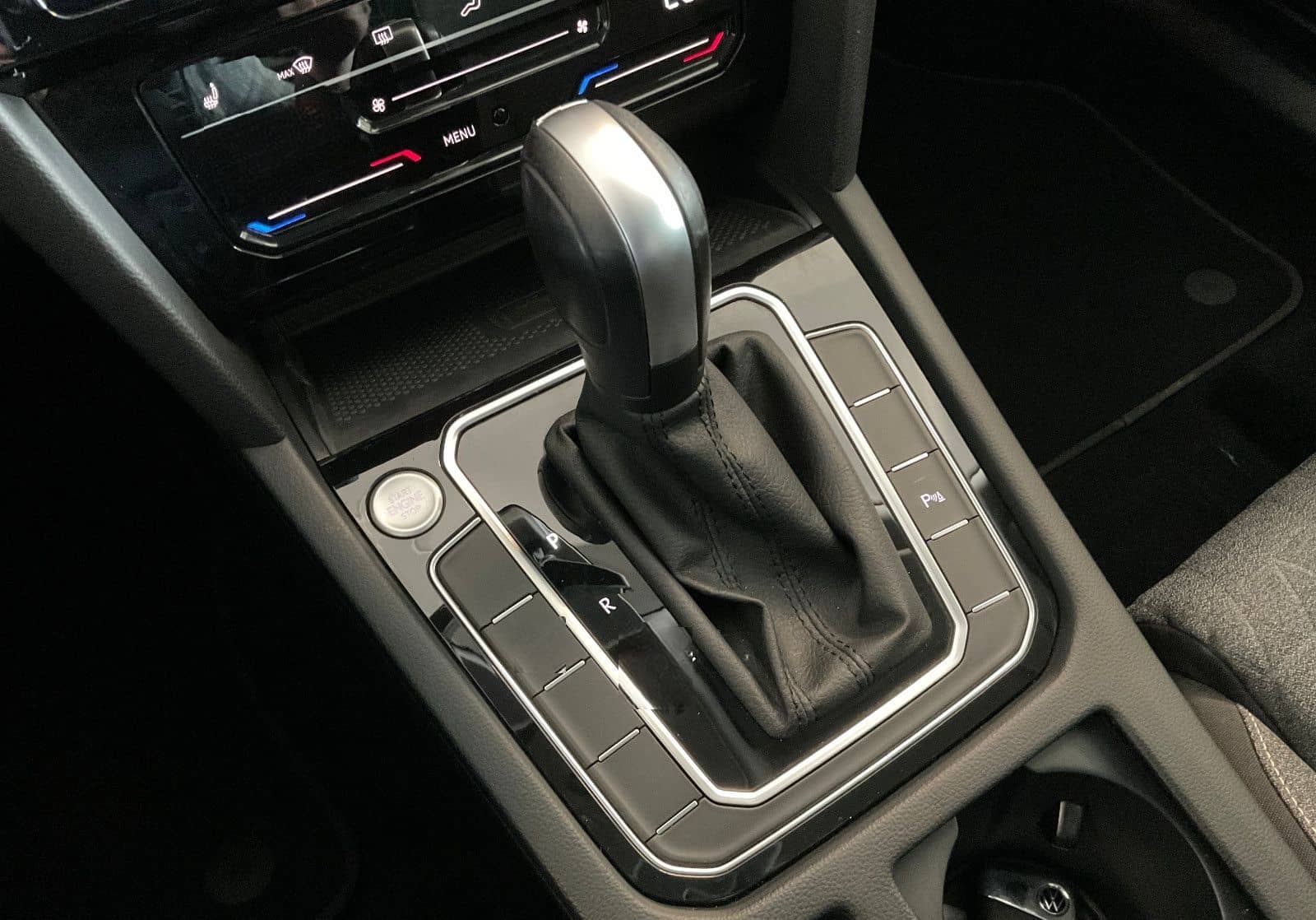 Volkswagen Passat Variant 2.0 TDI Business AHK/KAMERA/SPUR foto 17