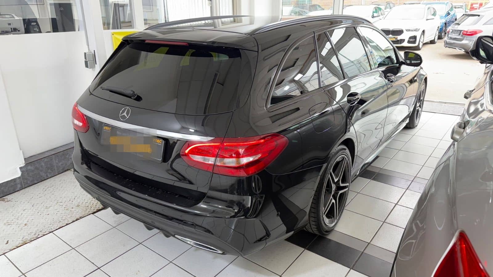Mercedes-Benz C 220 T d AMG LINE NIGHT PAKET STANDHZ RFK 18ZOL foto 10
