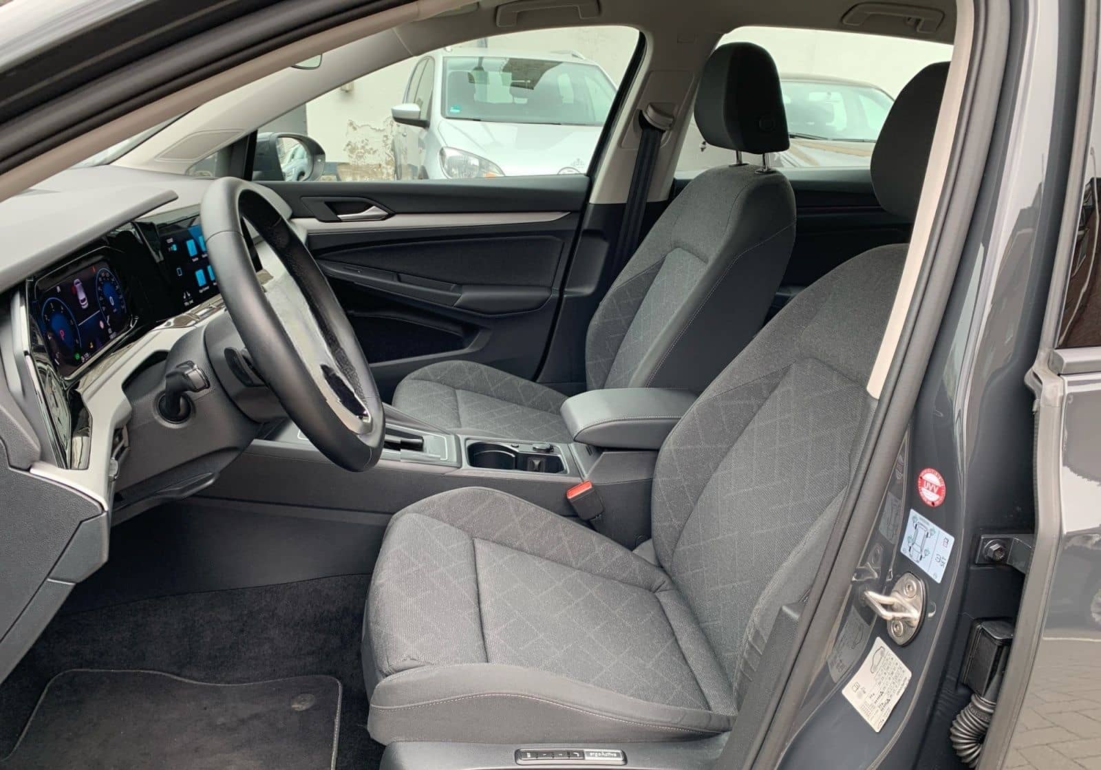 Volkswagen Golf Life 2.0 TDI DSG 3,99% NAV APP ACC LED PDC foto 15