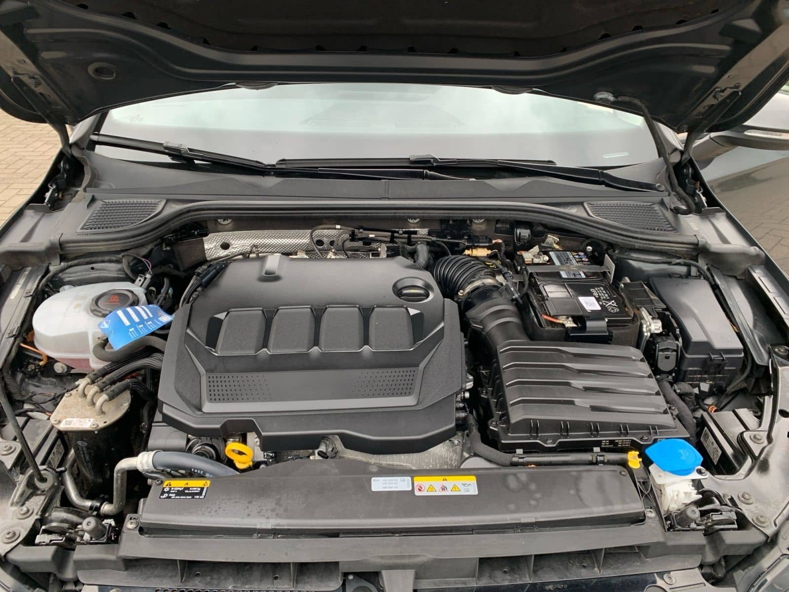 Volkswagen Golf Life 2.0 TDI DSG 3,99% NAV APP ACC LED PDC foto 21