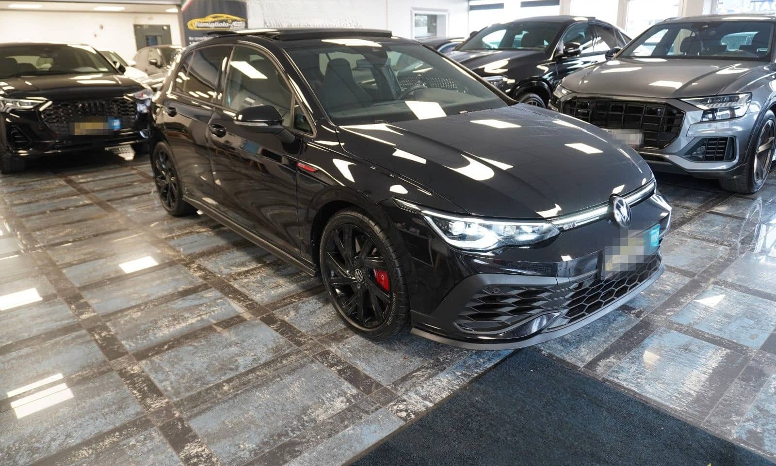 Volkswagen Golf VIII Lim. GTI Clubsport/Panorama/IQ light/ foto 12