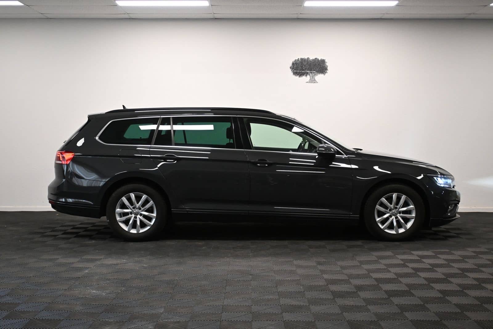 Volkswagen Passat Business *LED *AHK *ACC *RFK *MASSAGE foto 5