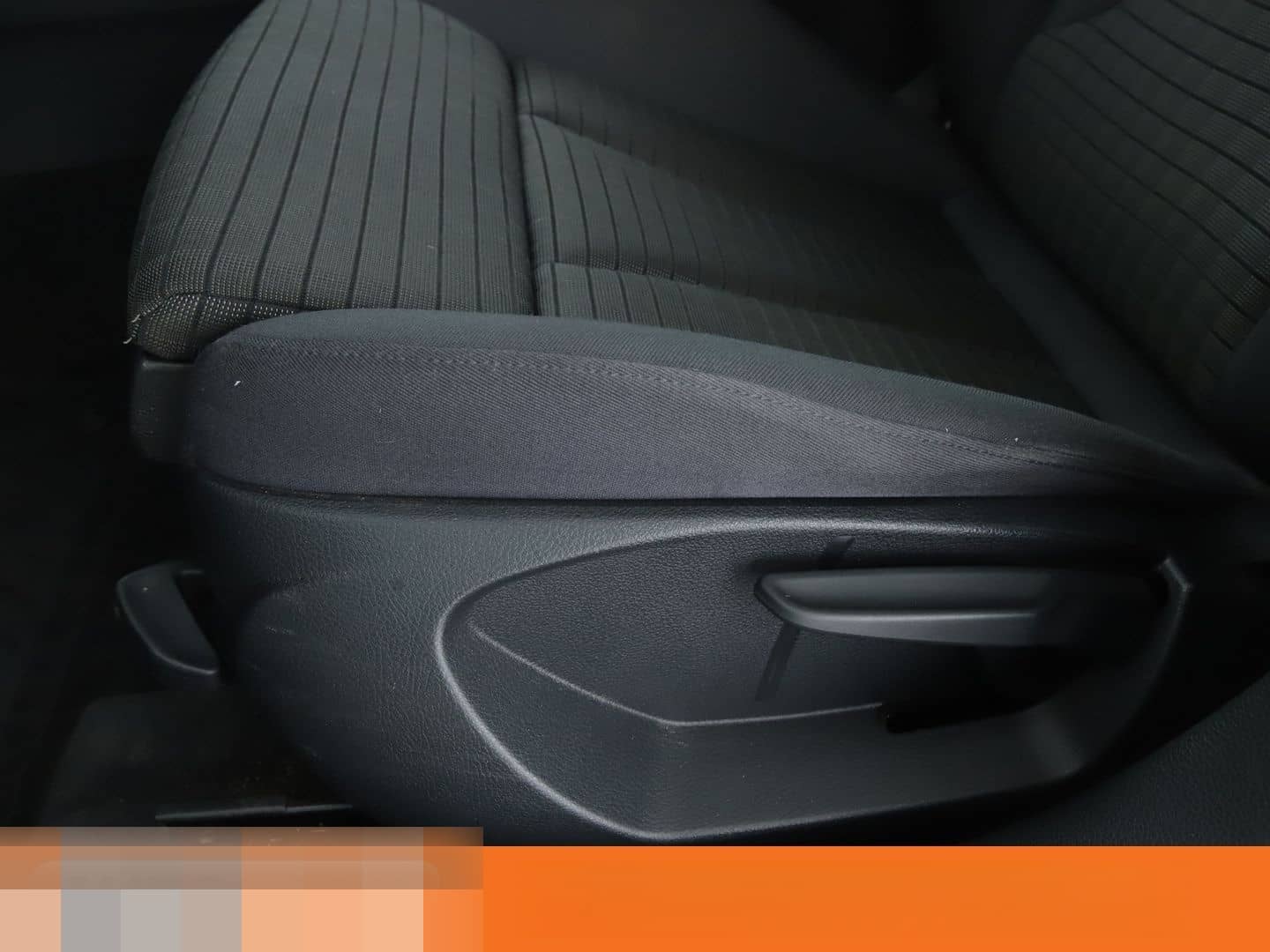 Audi A3 Limousine 1.6 TDI Sport Aut.*XENON*TEMPO*PDC* foto 25