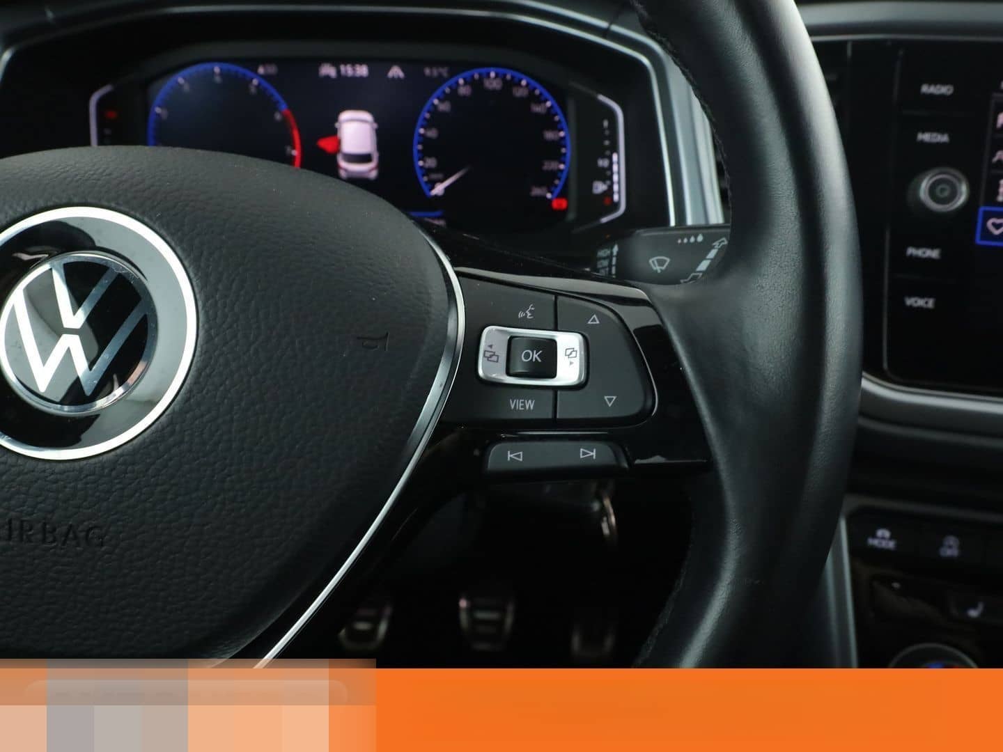 Volkswagen T-Roc 1.0 TSI Active*NAVI*ACC*SPUR*PDC*SHZ*KLIMA foto 25