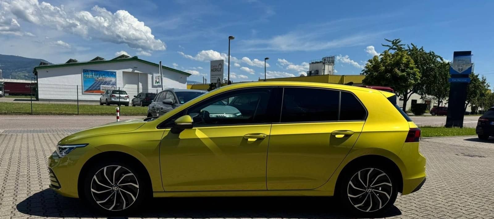 Volkswagen Golf 1.0 eTSI MHEV DSG Life LED*PDC*DAB*ACC*AHK* foto 2