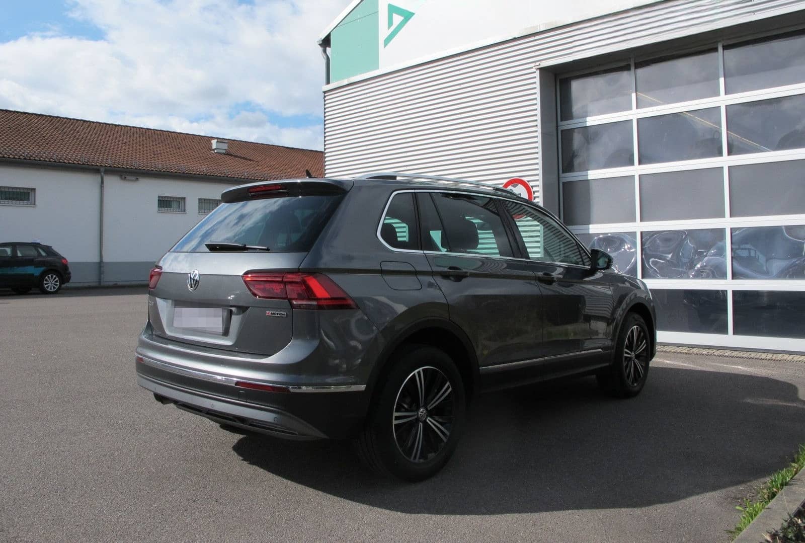 Volkswagen Tiguan Highline 4Motion Unfallfrei Scheckheft ! foto 5