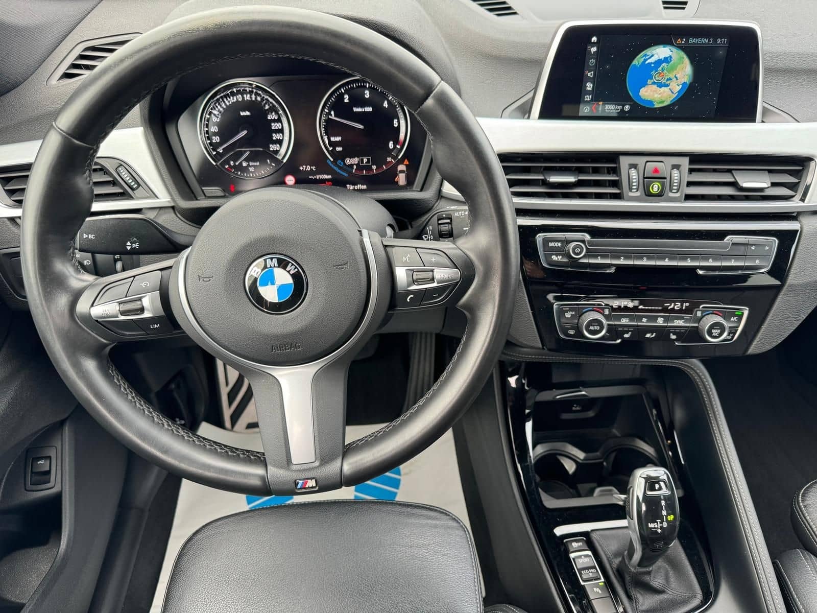 BMW X1  xDrive 20d M-SportPaket Leder Navi AHK PDC foto 7