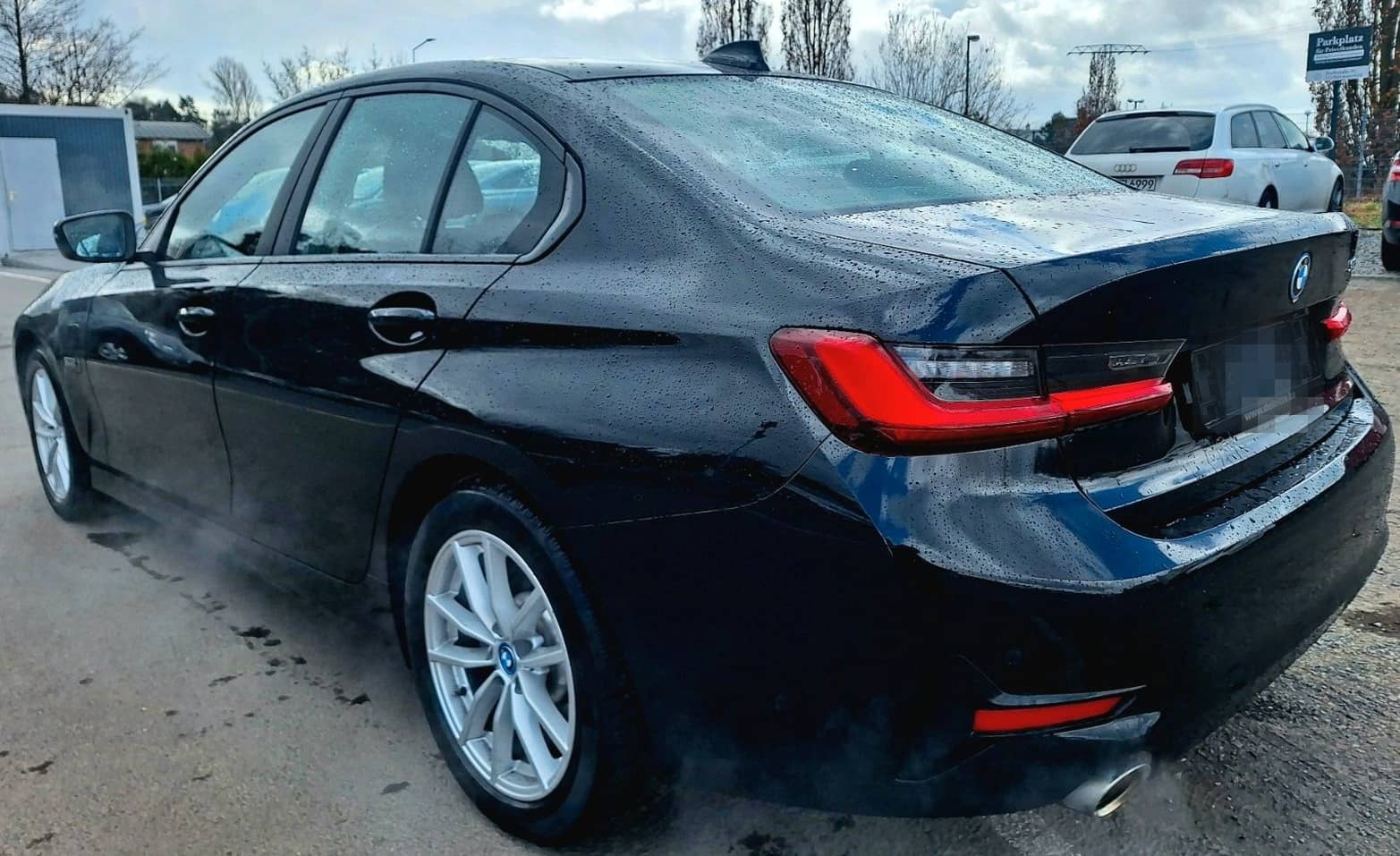 BMW 320e*Navi*LED*Leder*SHZ*Cam-PDC*ToteWinkel foto 6