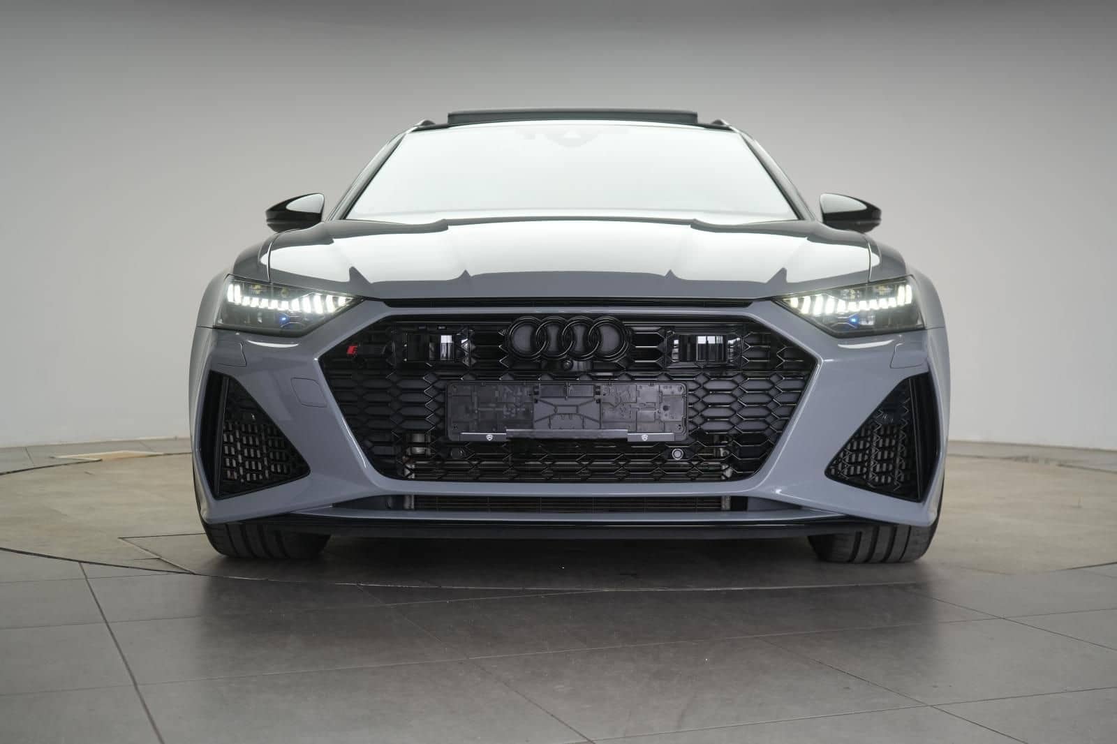 Audi RS6 4.0 TFSI quattro Leder/Keramik/ACC/HUD/Pano/ foto 2