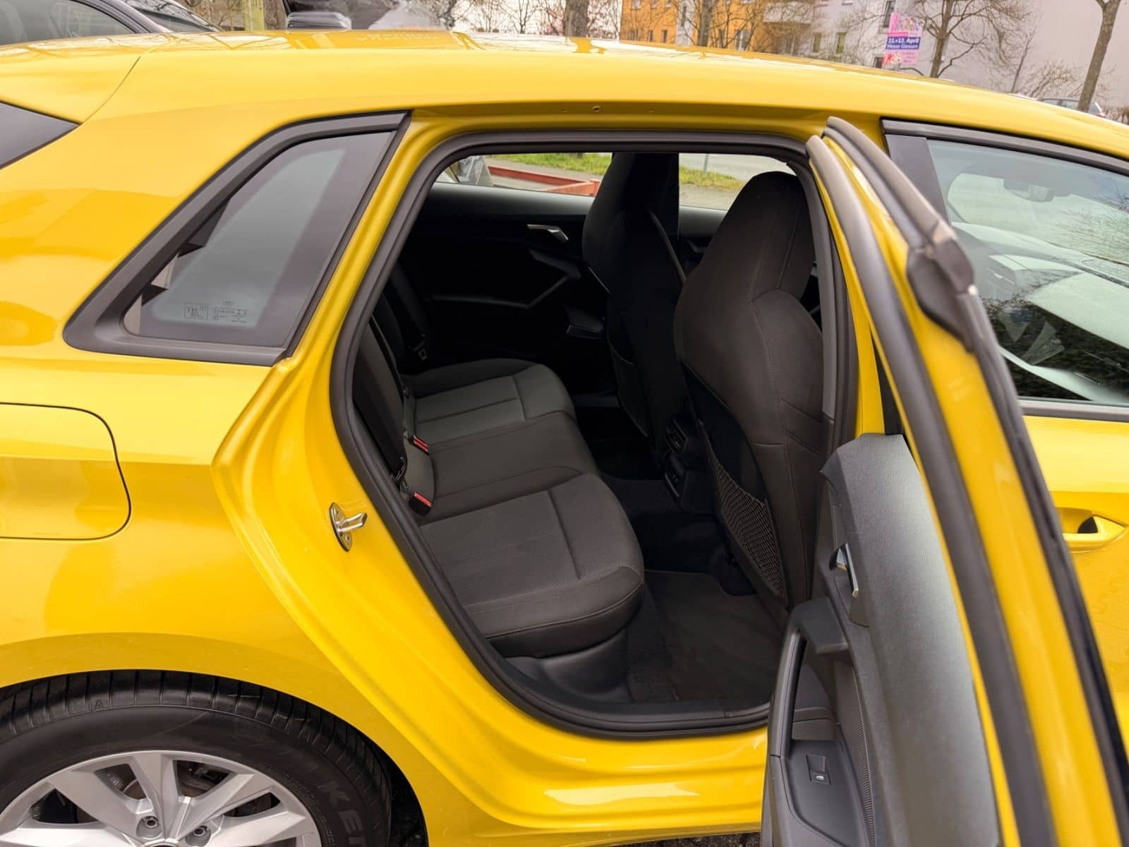 Audi A3 Sportback 30 TFSI VIRTUELL NAVI HEAD-UP B+O foto 12