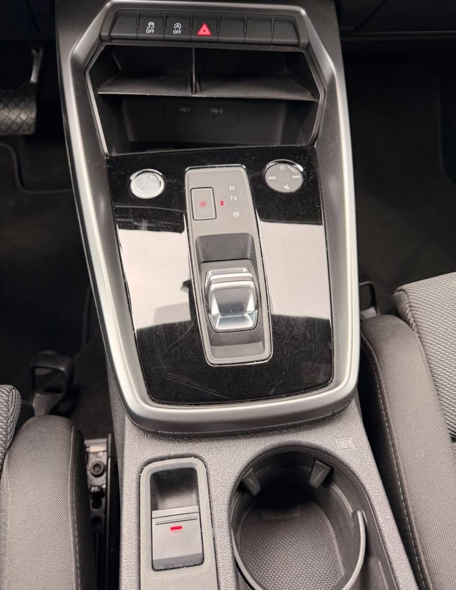 Audi A3 Sportback 30 TFSI VIRTUELL NAVI HEAD-UP B+O foto 21