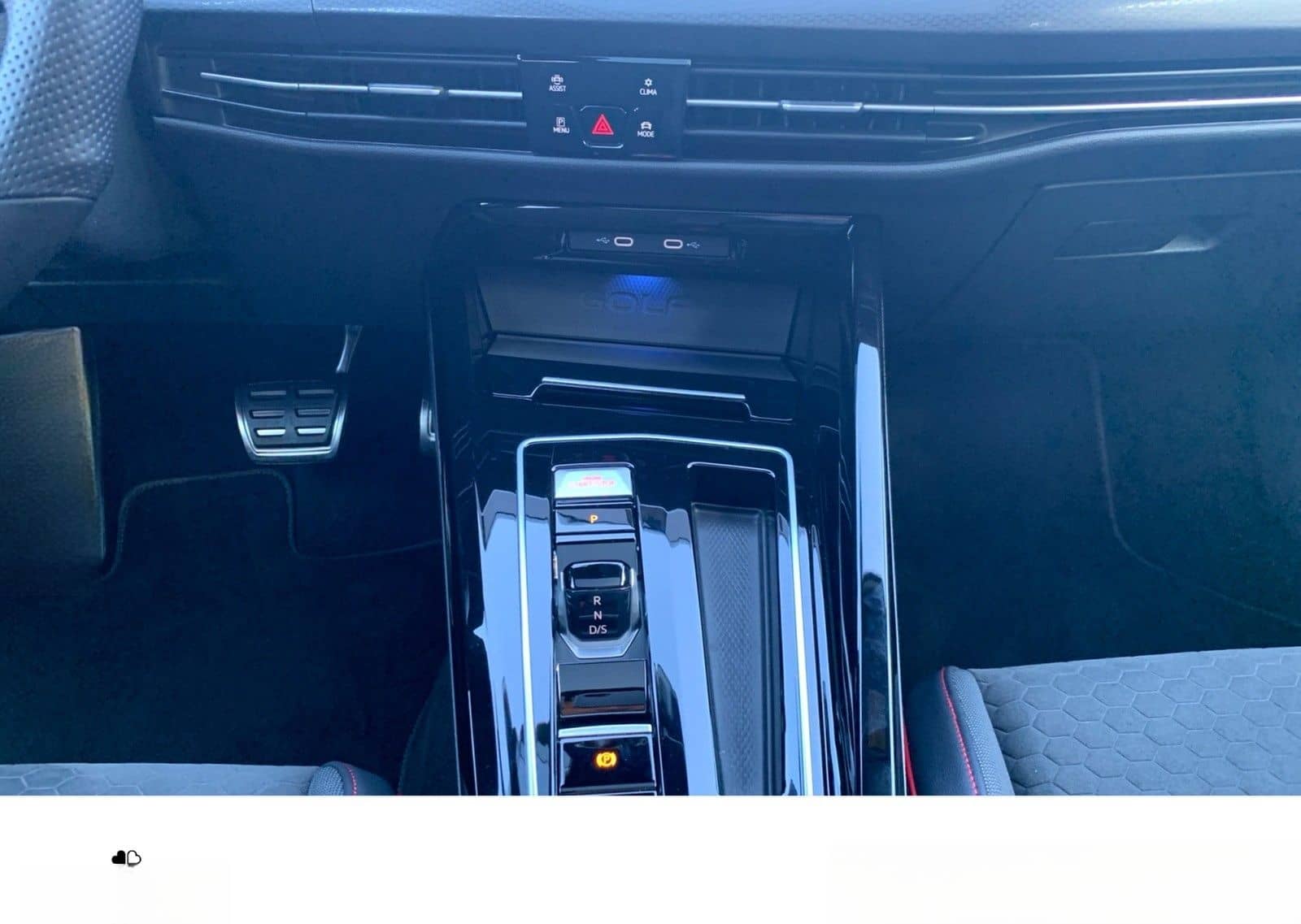 Volkswagen Golf 2.0 TSI GTI Clubsport PANO+ACC+19" foto 10