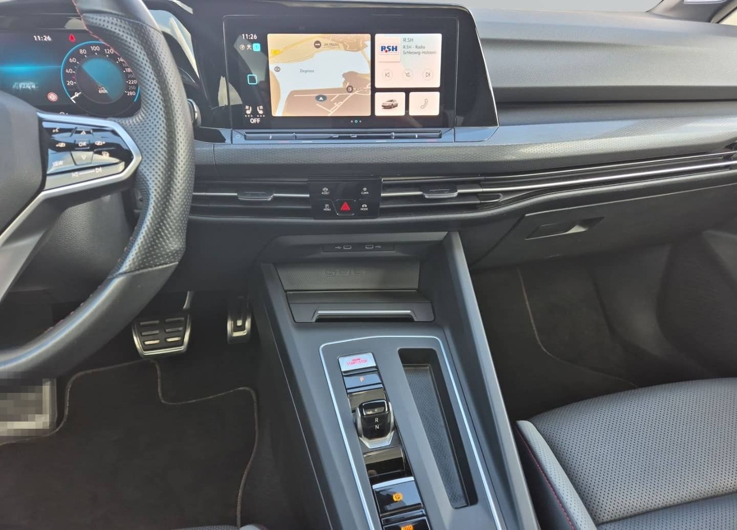 Volkswagen Golf GTI Clubsport DSG Leder Panorama Matrix CAM foto 15