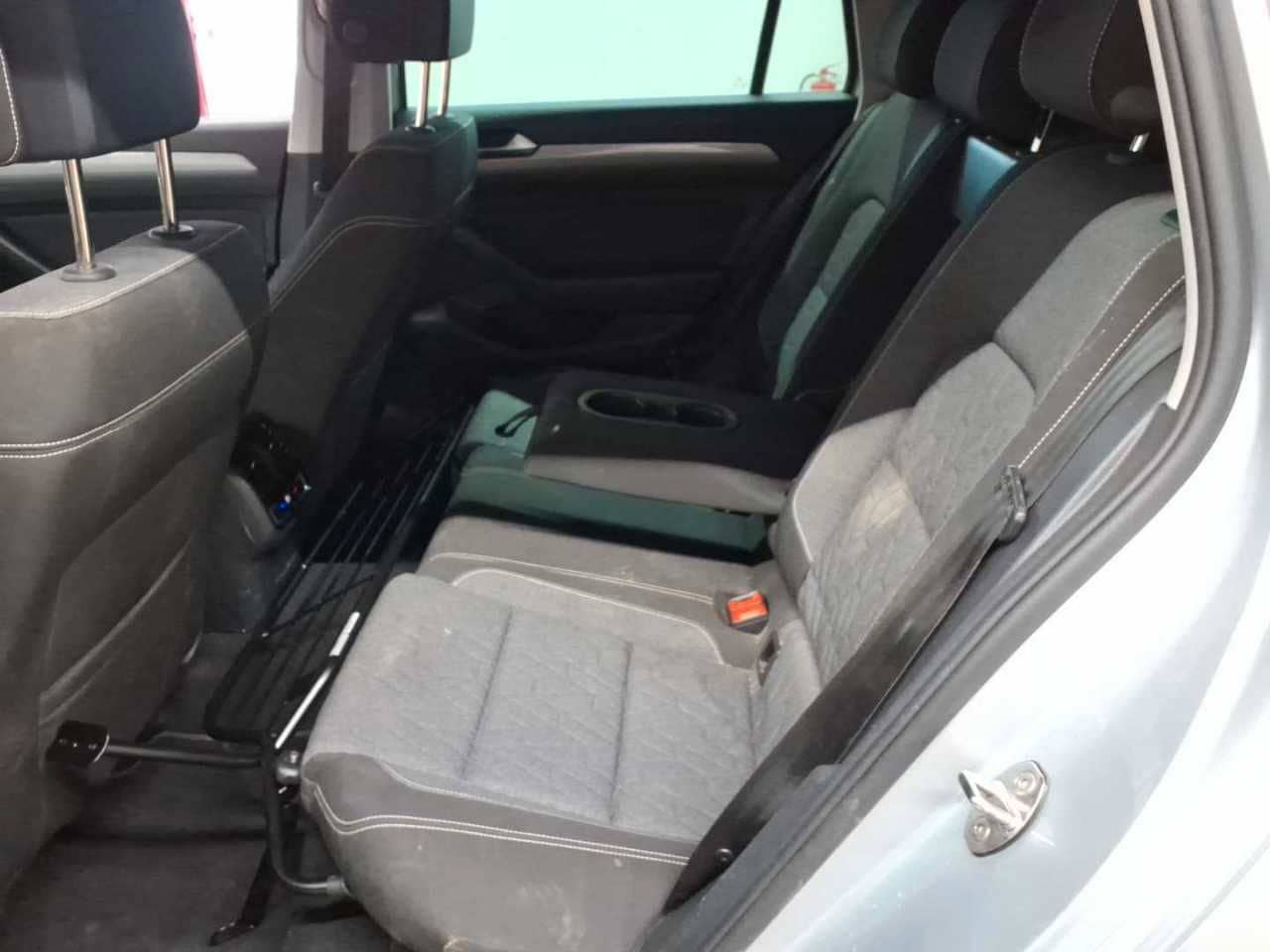 Volkswagen Passat Variant 2.0 TDI AHK HUD NAV LED foto 7