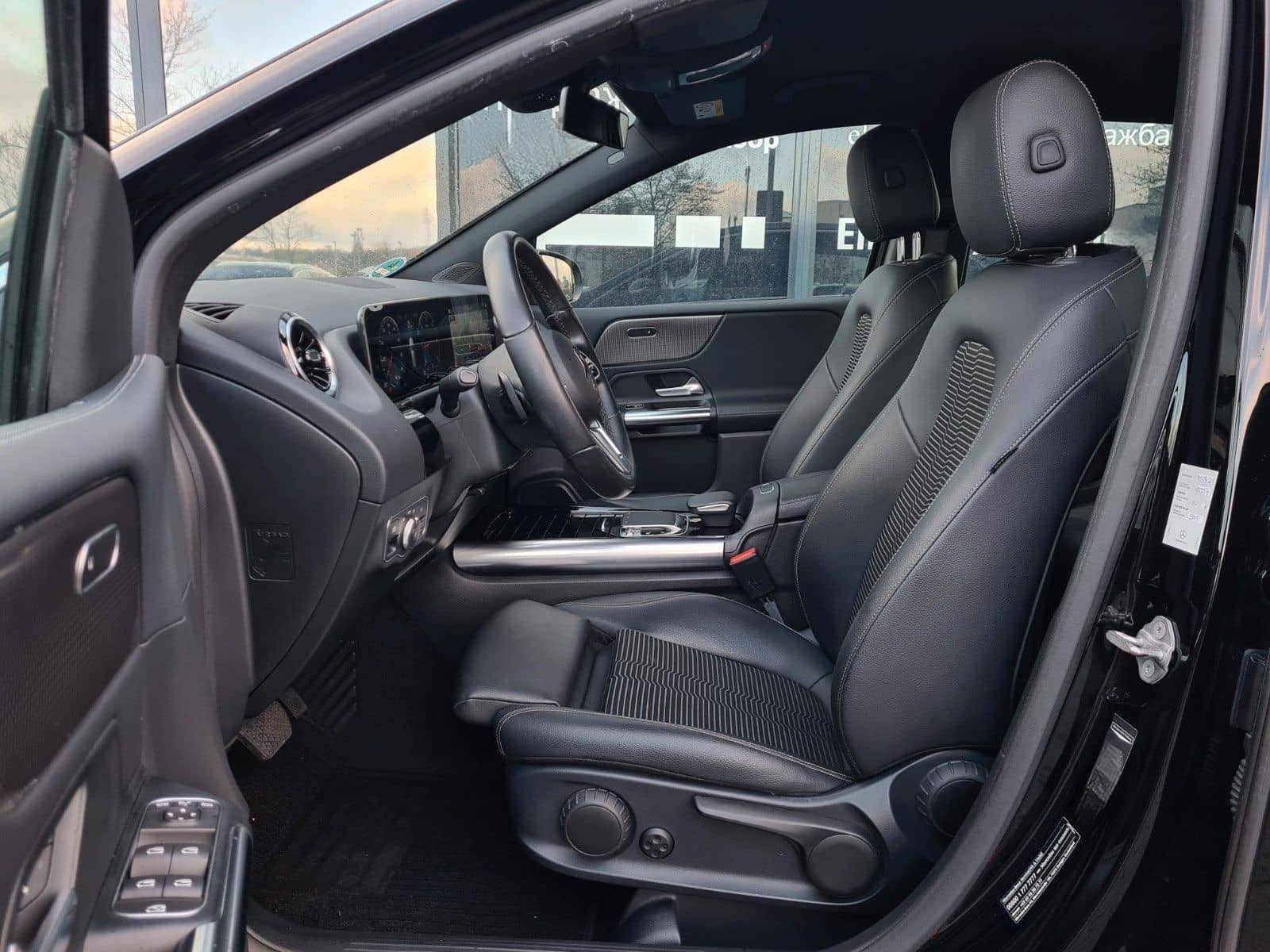 Mercedes-Benz B 200d 8G DCT - ASSISTS - LED - AHK - WIDE - foto 13